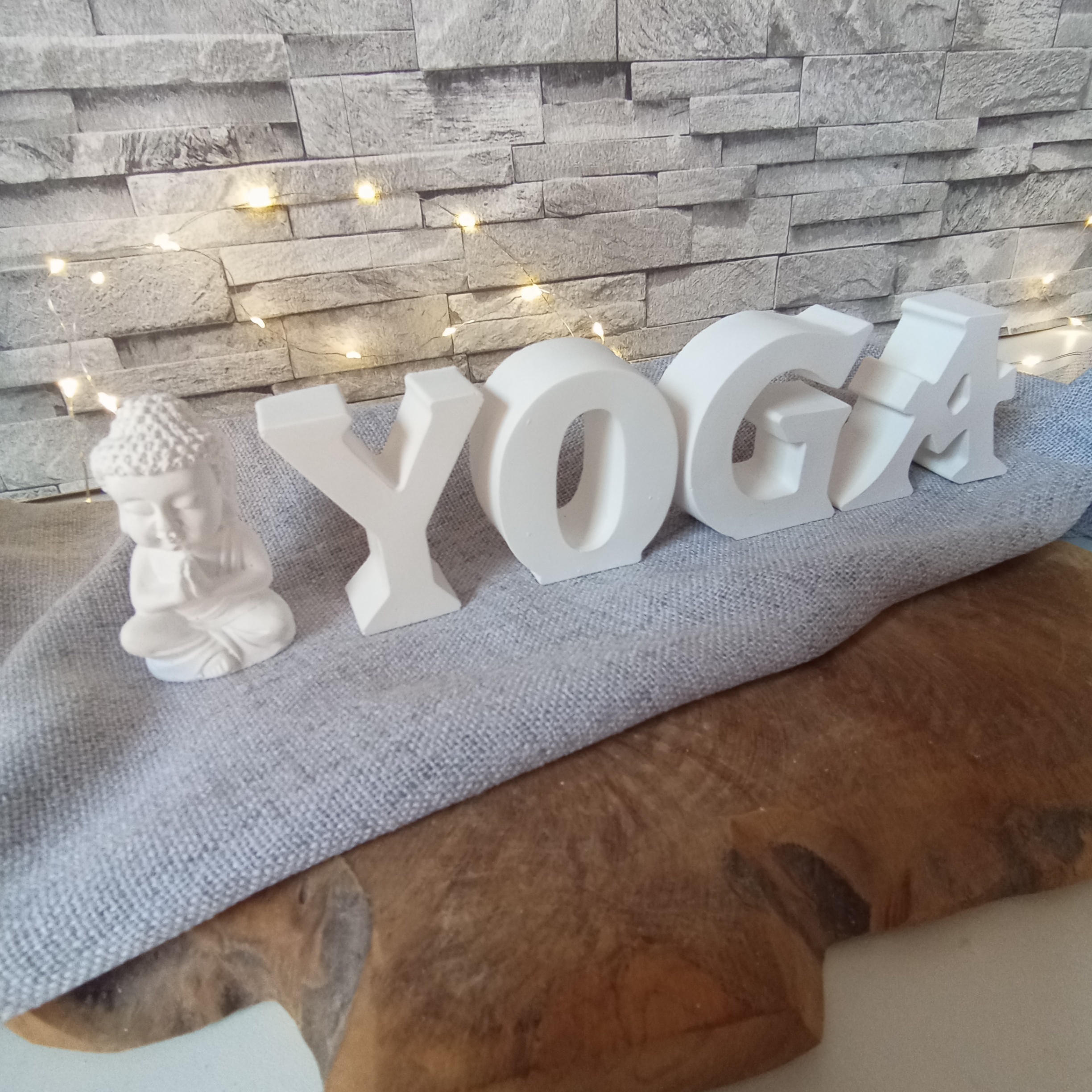 Schriftzug Yoga – Bild 3