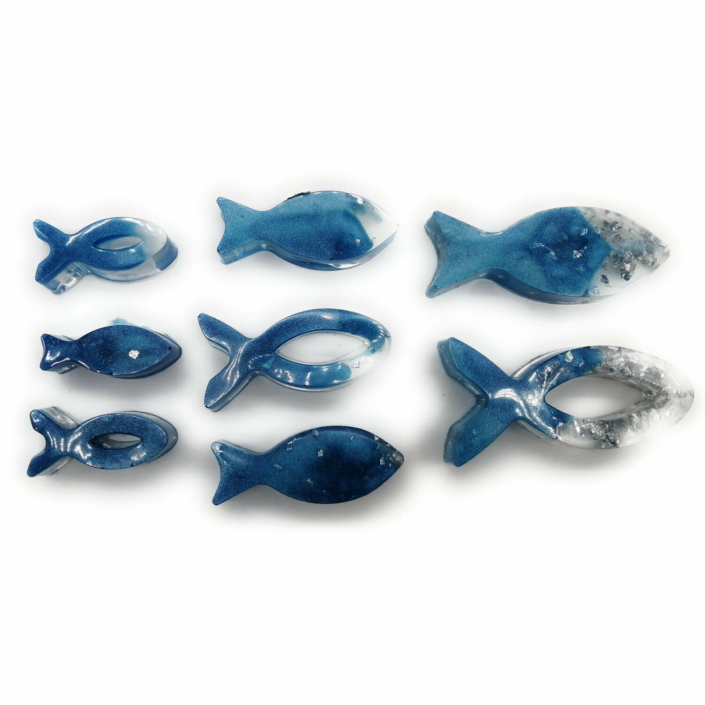 kreativkeller-deko-und-geschenke-epoxidharz-deko-60 Epoxidharz Deko - Resin Fische 8er-Set in blau
